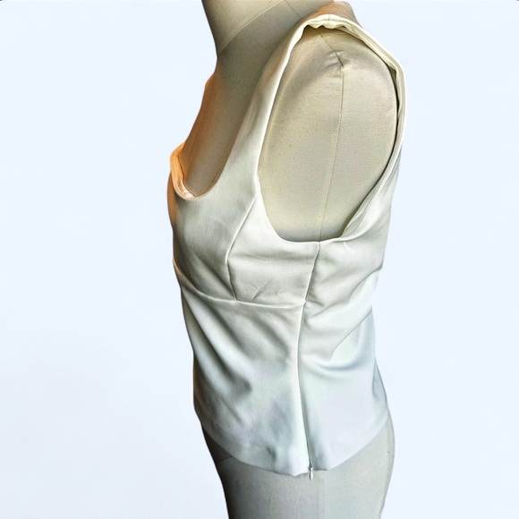 Zara White Square Neck Tank Top structured silhouette - Picture 4 of 11